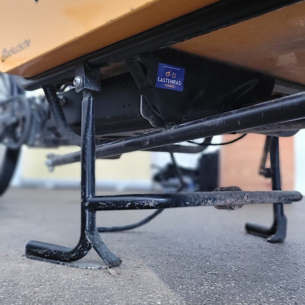 Protecting the Rapid battery from dirt