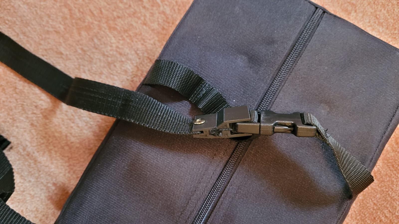 Seat pad mounting aid