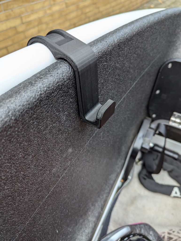 Cargo Box Hook for Urban Arrow (DIY)
