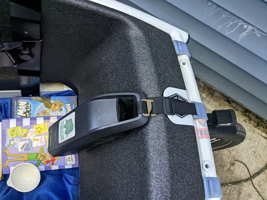 Front Strap Hook for Urban Arrow (DIY)
