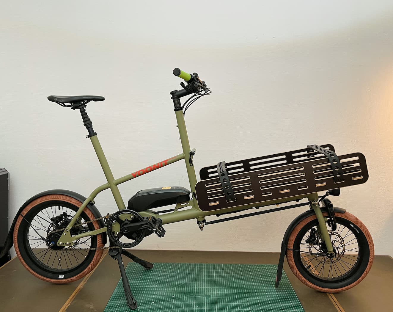 Yoonit Plywood Box + Flip Deck (DIY)